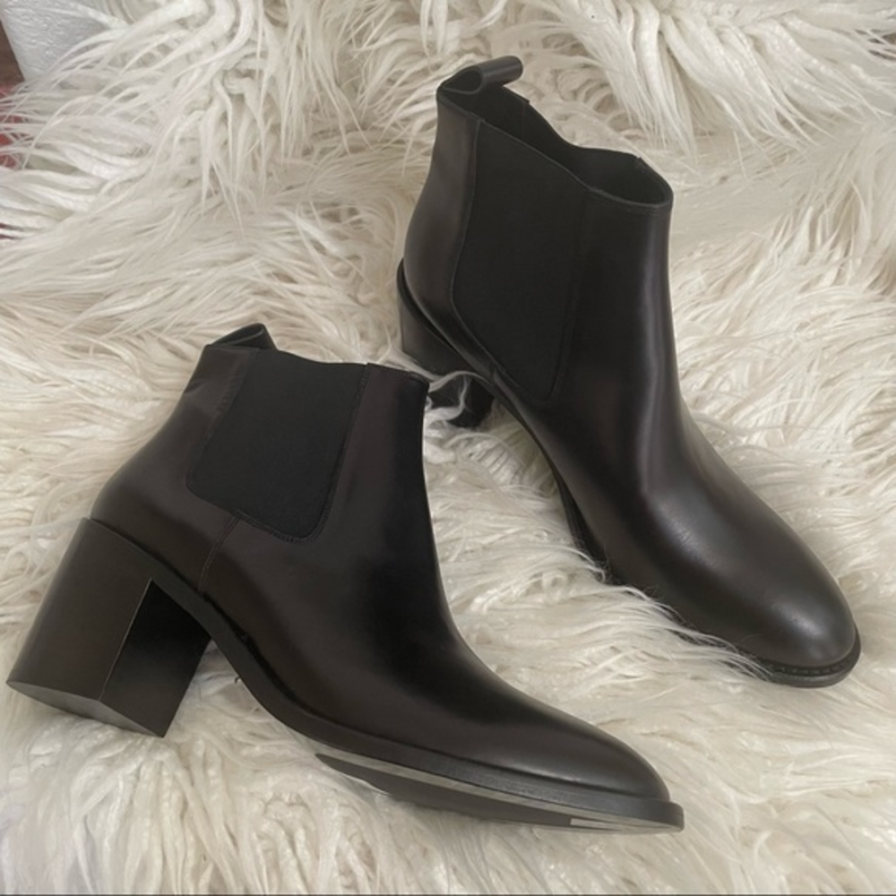 JENNI KAYNE Leather Heeled Chelsea Boot size 41 NWOB